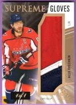 SPGU21-Supreme-Gloves-Ovechkin-1-1.webp