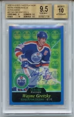 2015-16 OPC Platinum Retro Blue Rainbow Autograph #R1 Wayne Gretzky.webp