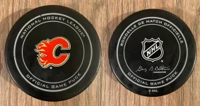 y-flames-nhl-game-used-puck-2016-la-kings-win_orig.webp