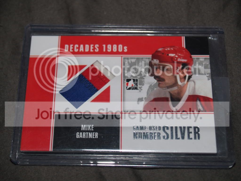 hockeystuff2012042.jpg