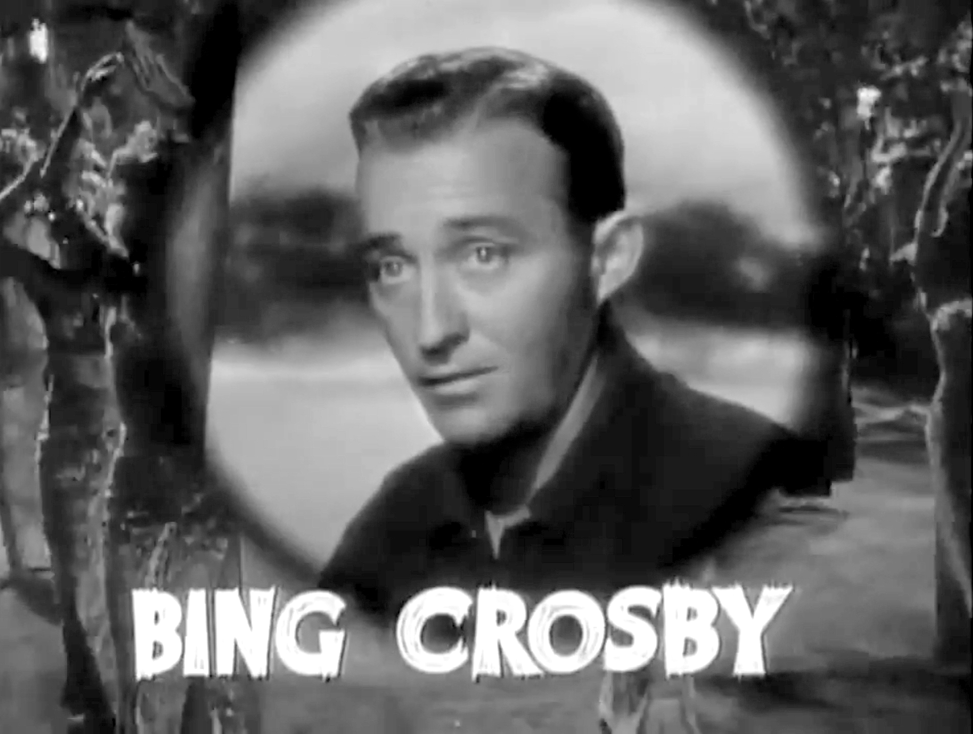 Bing_Crosby_in_Road_to_Singapore_trailer.jpg