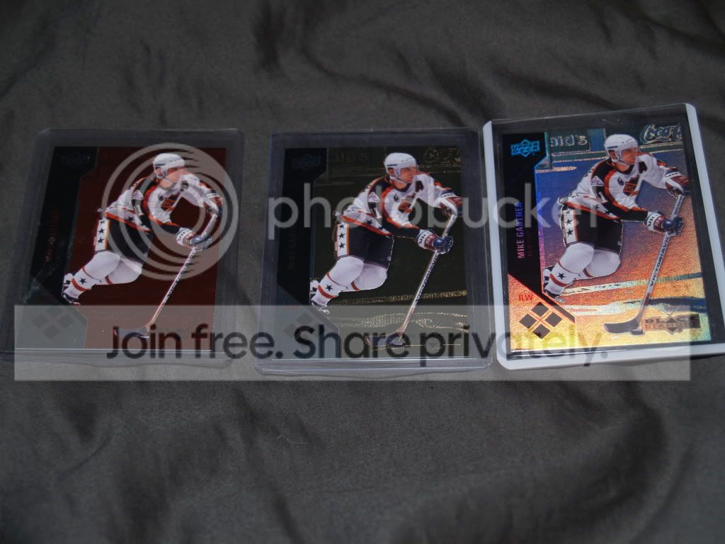 hockeystuff2012061.jpg