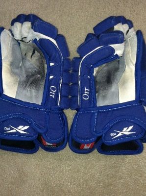COrrGloves3_zpseddfa2a6.jpg