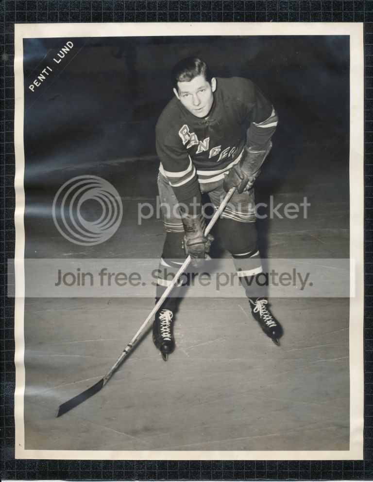 old_goalie_0004.jpg